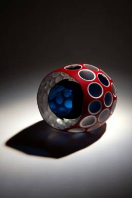Glass-sculpture-by-Jamie-Worsley_Umina