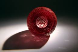 Glass-sculpture-by-Jamie-Worsley_ruby-pod